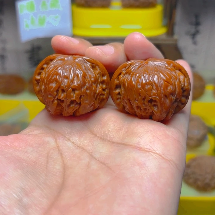 文玩核桃吊坠磨盘