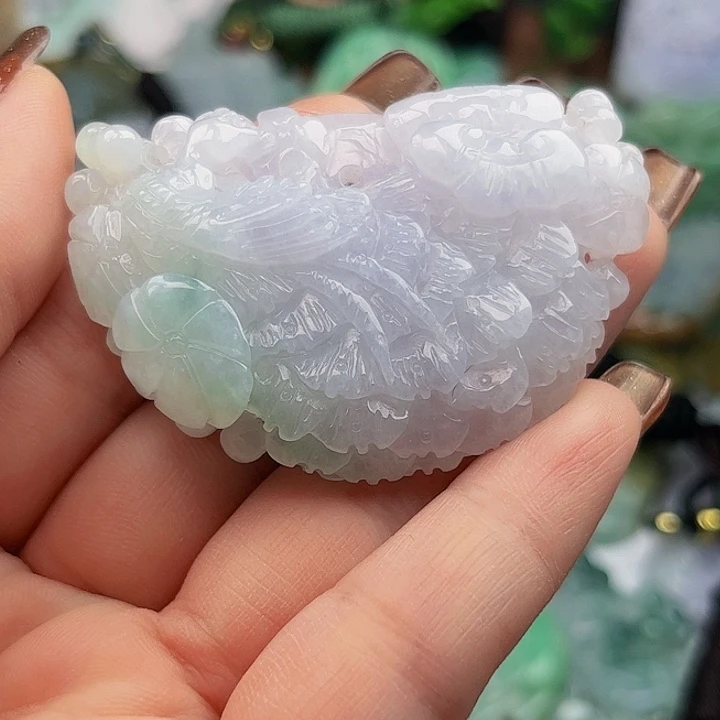 翡翠未镶嵌颈饰挂件