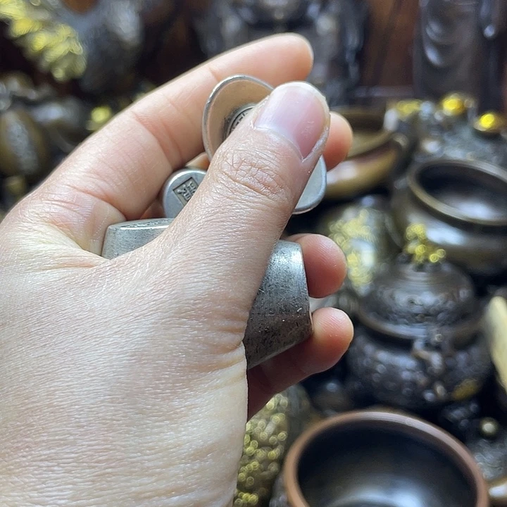 全是铜铜铜器铜器