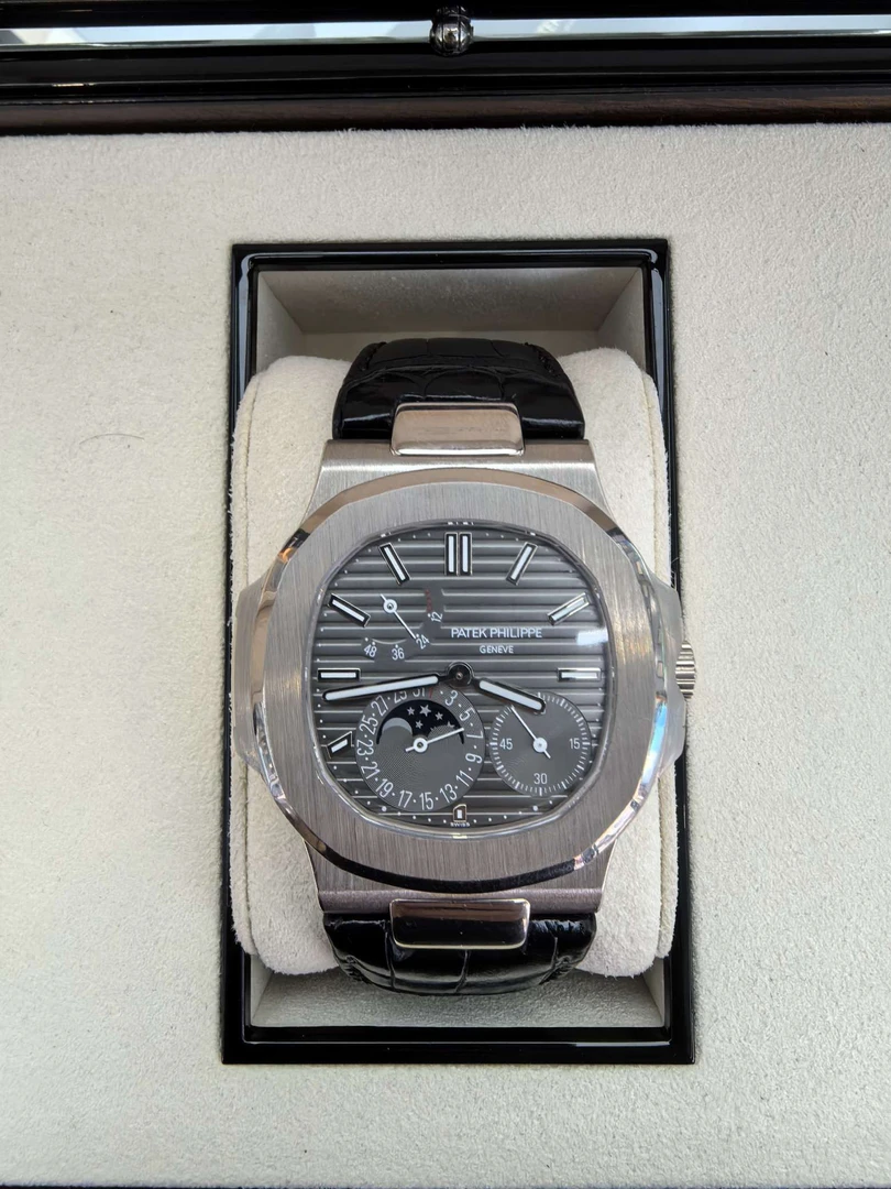 99新 Patek Philippe/百达翡丽 5712G运动优雅系列男士腕表