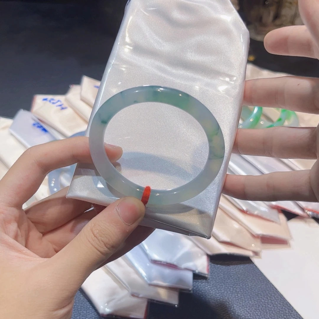 未镶嵌手镯翡翠翡翠手镯52圈口贵妃