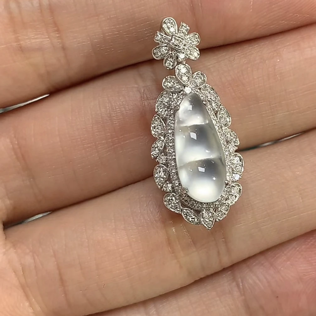 缅甸天然a货翡翠玻璃种起刚光白冰豆子