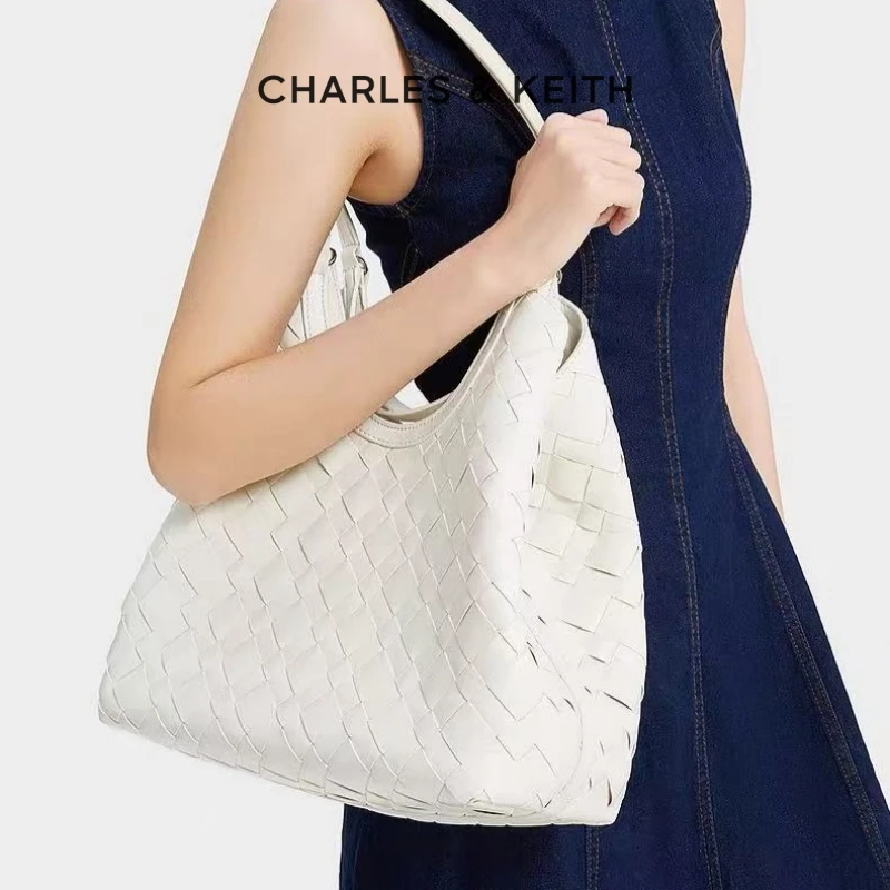 CHARLES & KEITH【琥珀风】新编织大容量通勤托特腋下包女30701583