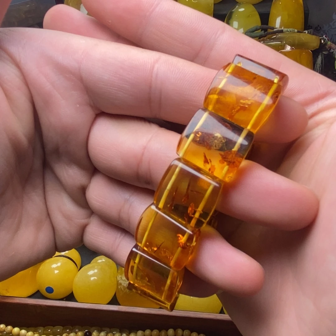 琥珀未镶嵌裸石蜜蜡