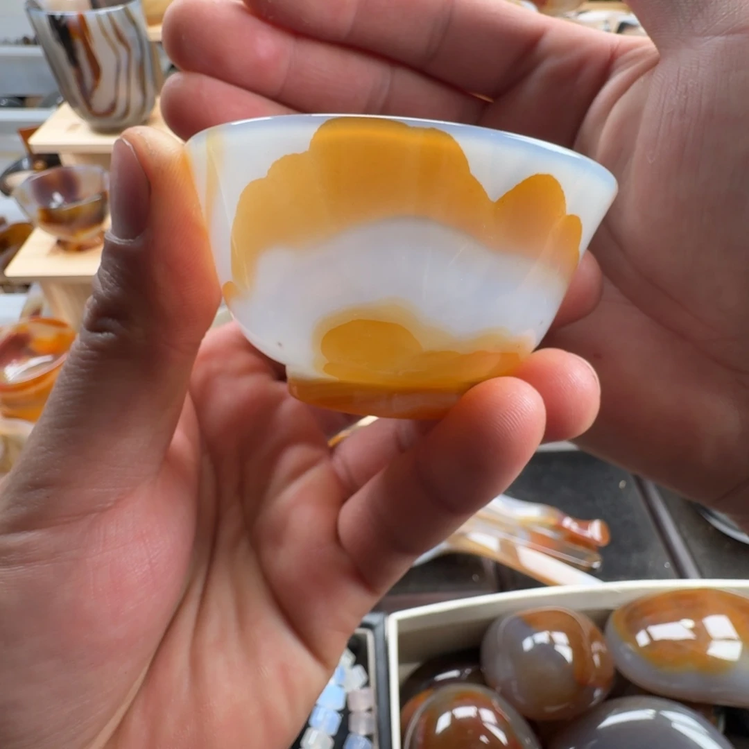 兵***哥玛瑙/玉髓未镶嵌茶杯