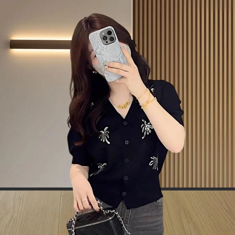 韩系v领亮片针织开衫女2025新款夏季慵懒松弛感独特别致漂亮上衣