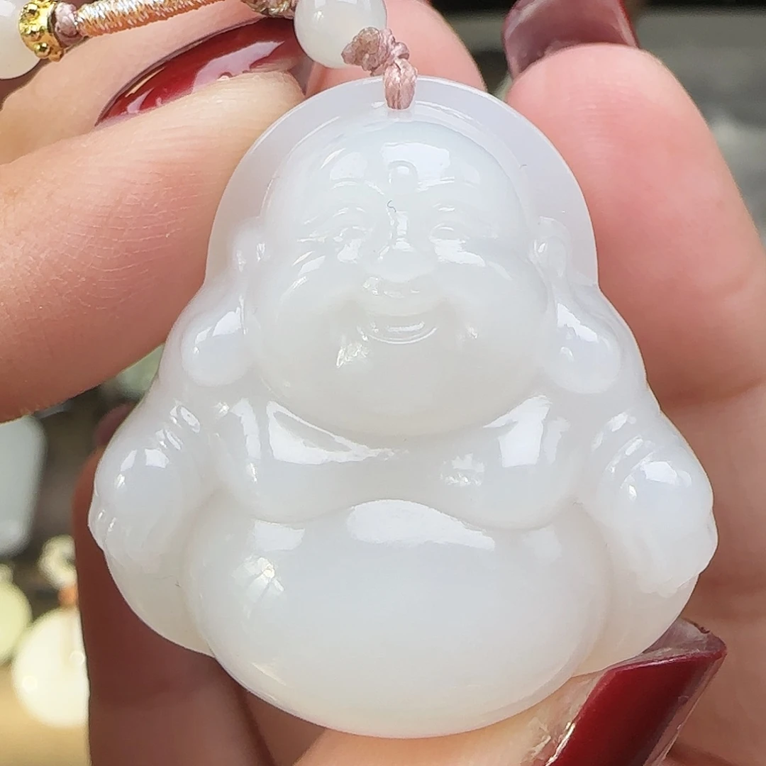 和田玉未镶嵌吊坠(赠链)