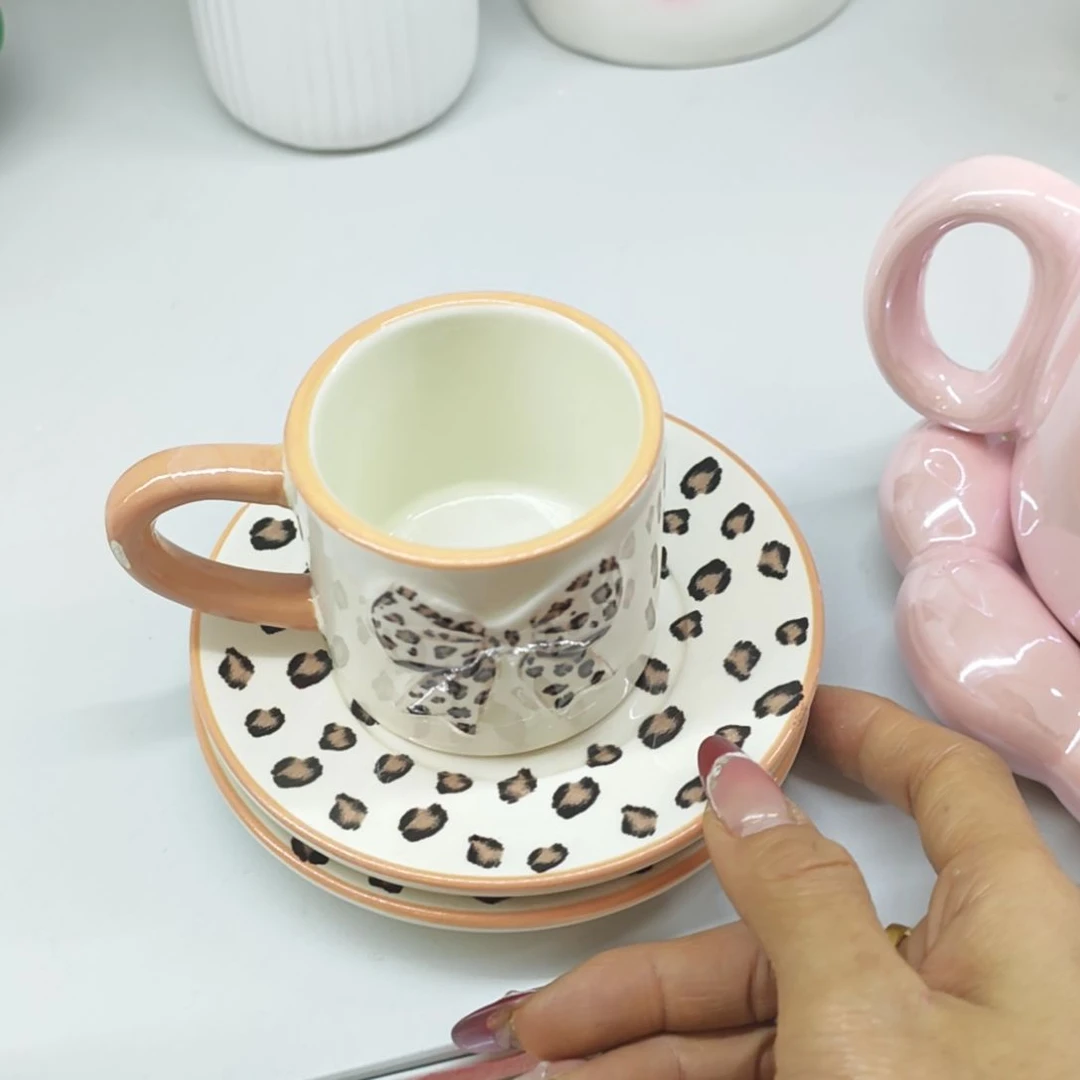 君***知微瑕陶瓷不退不换满28包邮，磕碰售后附带开箱视频方可售后