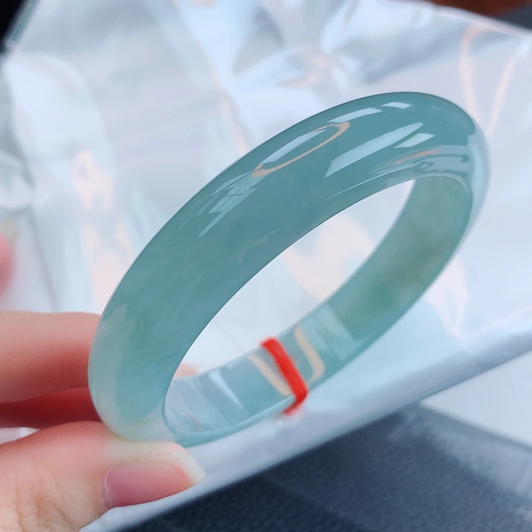 翡翠手镯未镶嵌缅甸天然翡翠a货