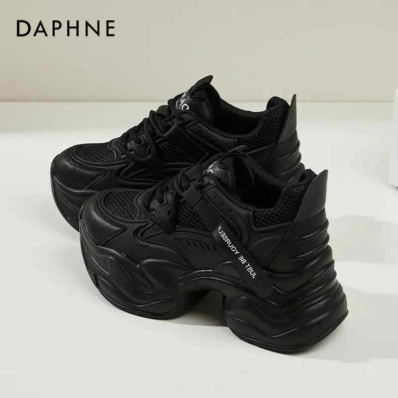 达芙妮厚底增高黑色老爹鞋女2024年春季新款百搭网面休闲运动鞋女
