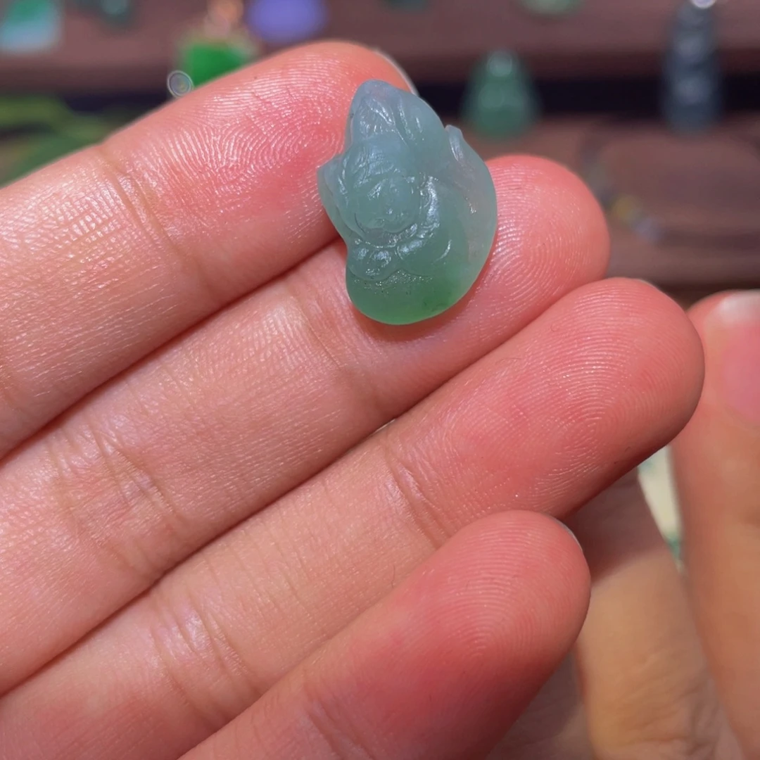 定制翡翠未镶嵌翡翠