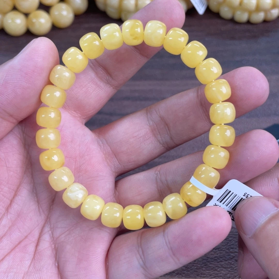 未镶嵌琥珀裸石008000000