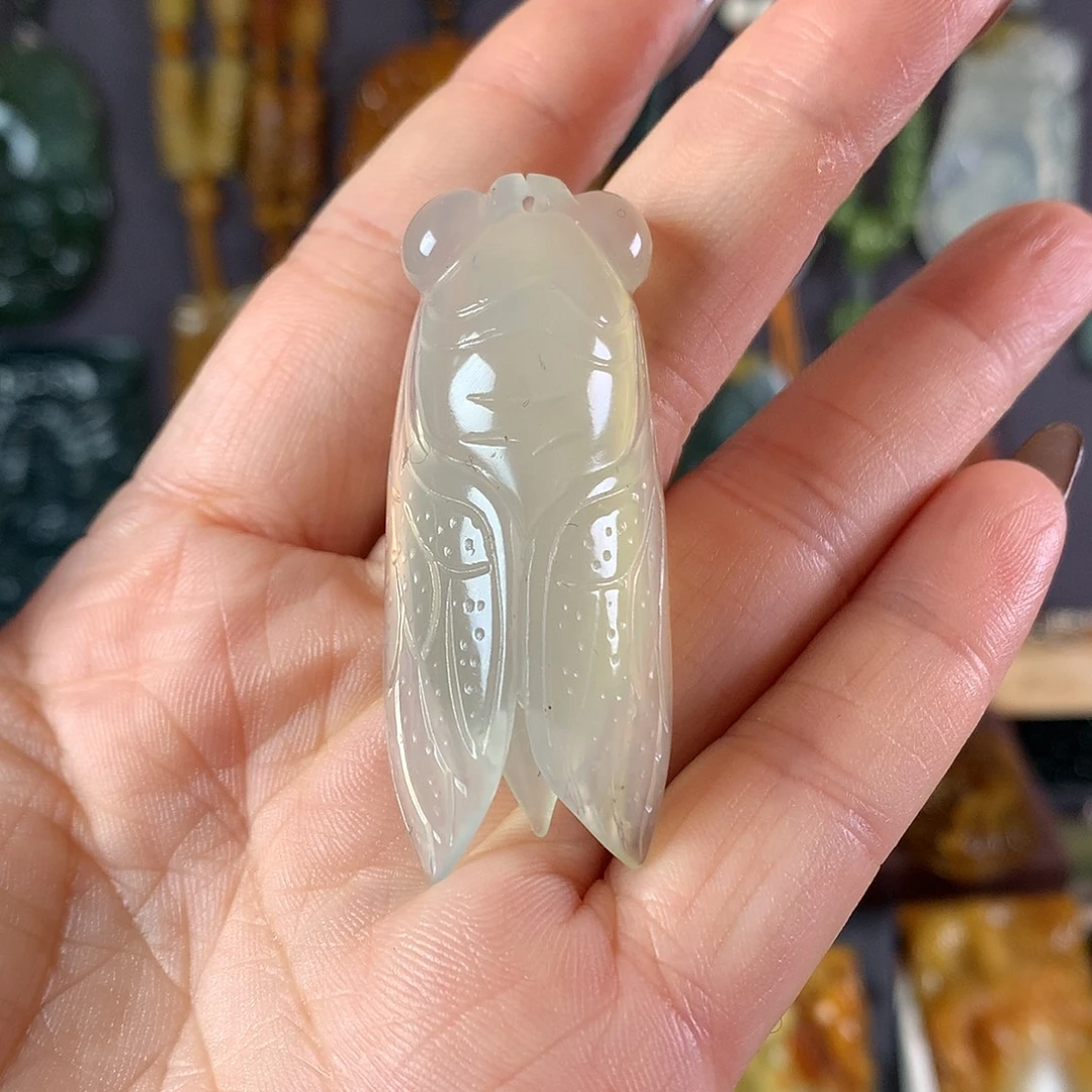 岫玉未镶嵌吊坠(赠链)