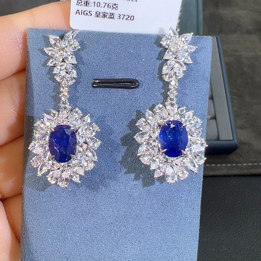 蓝宝石耳饰18K金镶嵌