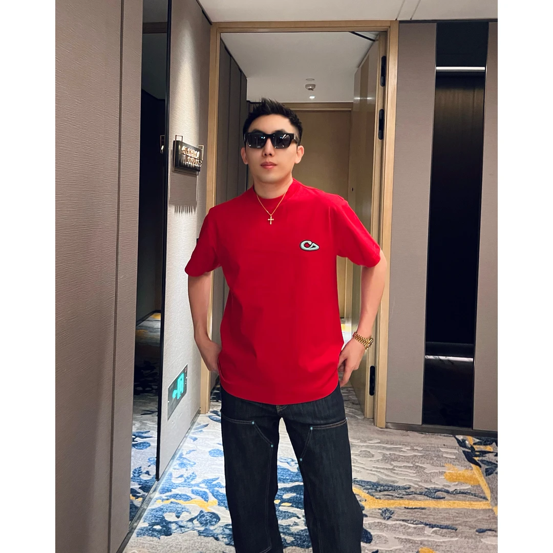 【SNAKE小蛇】新年基础小标刺绣圆领套头情侣男女短袖T恤宽松