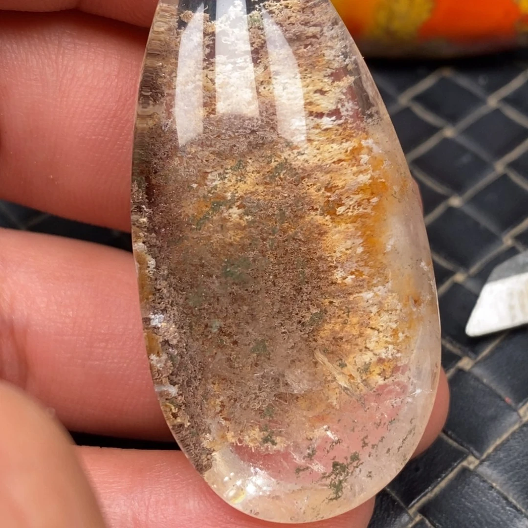 水晶颈饰未镶嵌向*