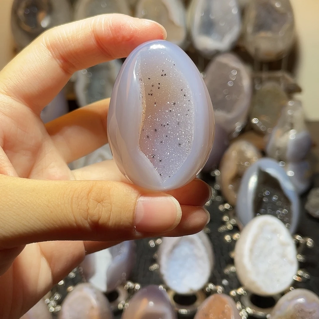 未镶嵌水晶大型摆件（非配饰）