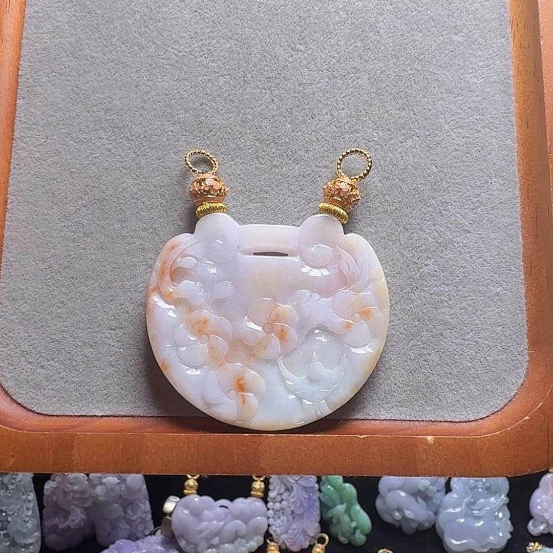 吊坠(赠链)未镶嵌翡翠