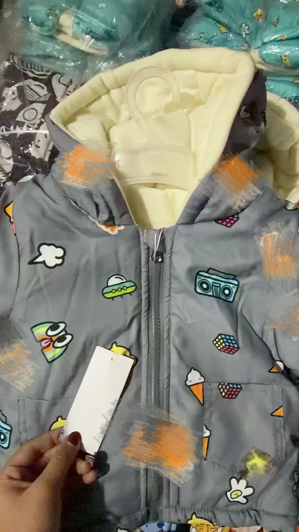 印花休闲连帽冲锋衣（五售后）