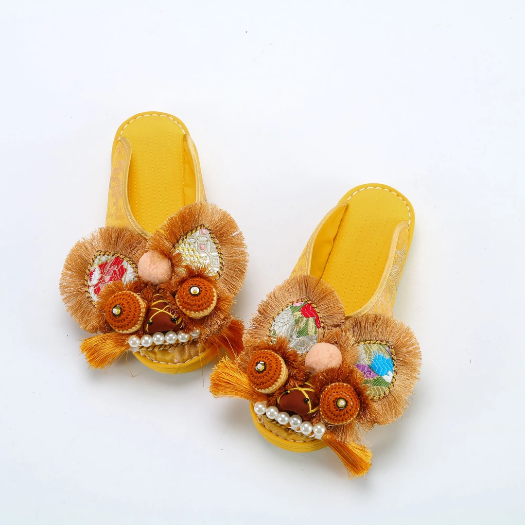 虎头鞋女款爆款2025新款包头拖中国风纯手工尚防滑中式虎头拖鞋