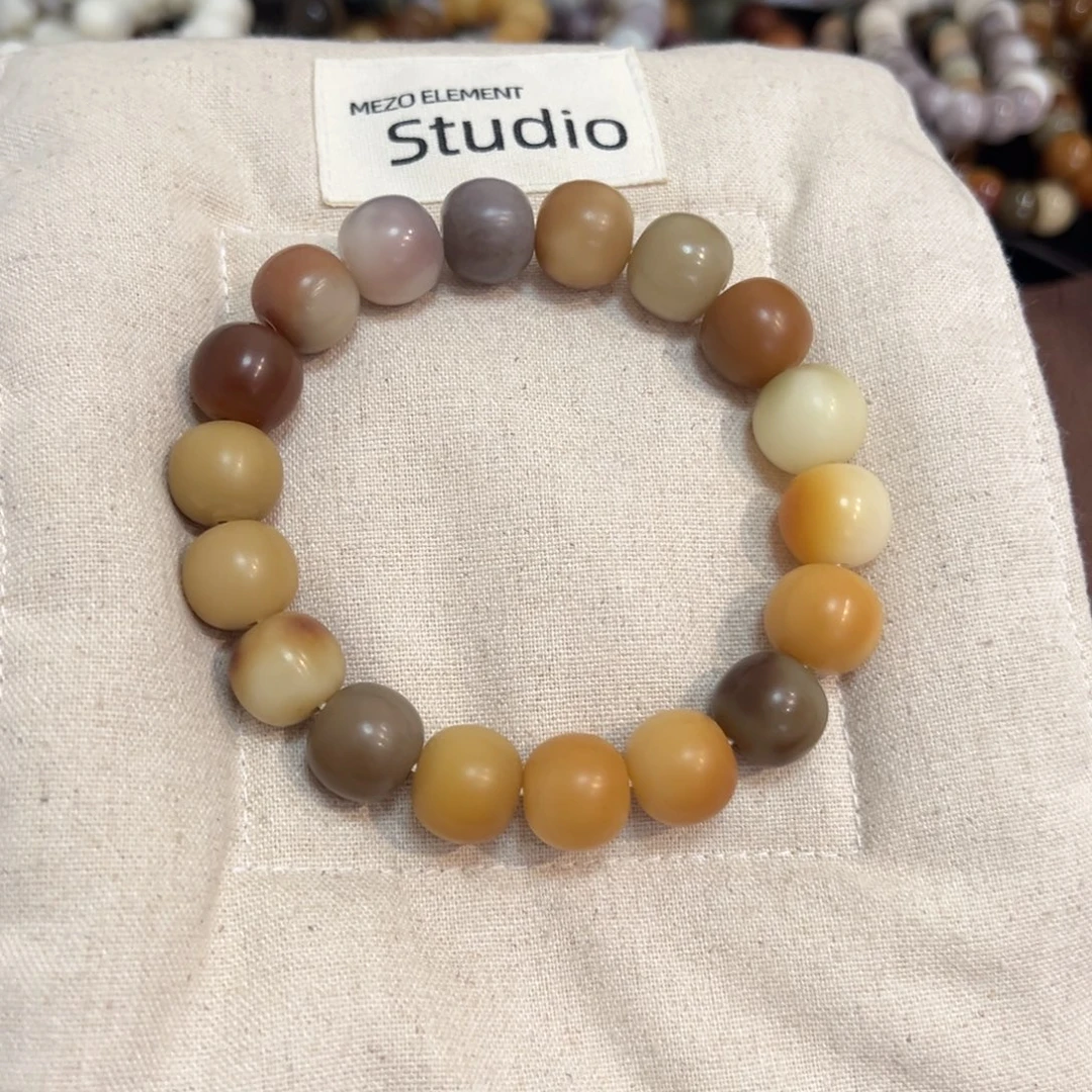 吊坠菩提根/象牙果022卡14微瑕