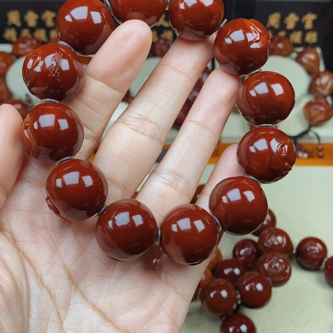 水***在吊坠橄榄核八八胡