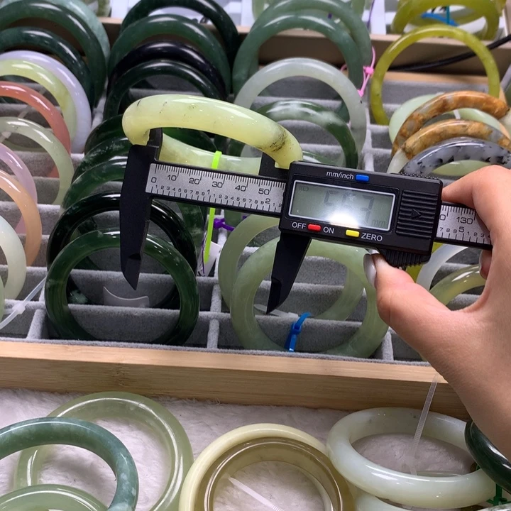 合金蛇纹石玉手链24