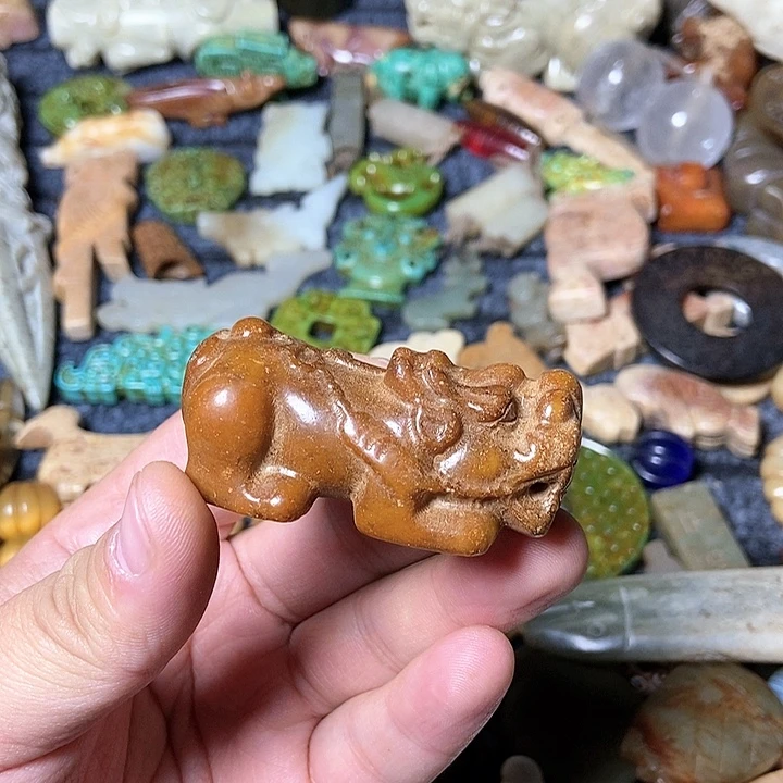 和田玉未镶嵌颈饰57