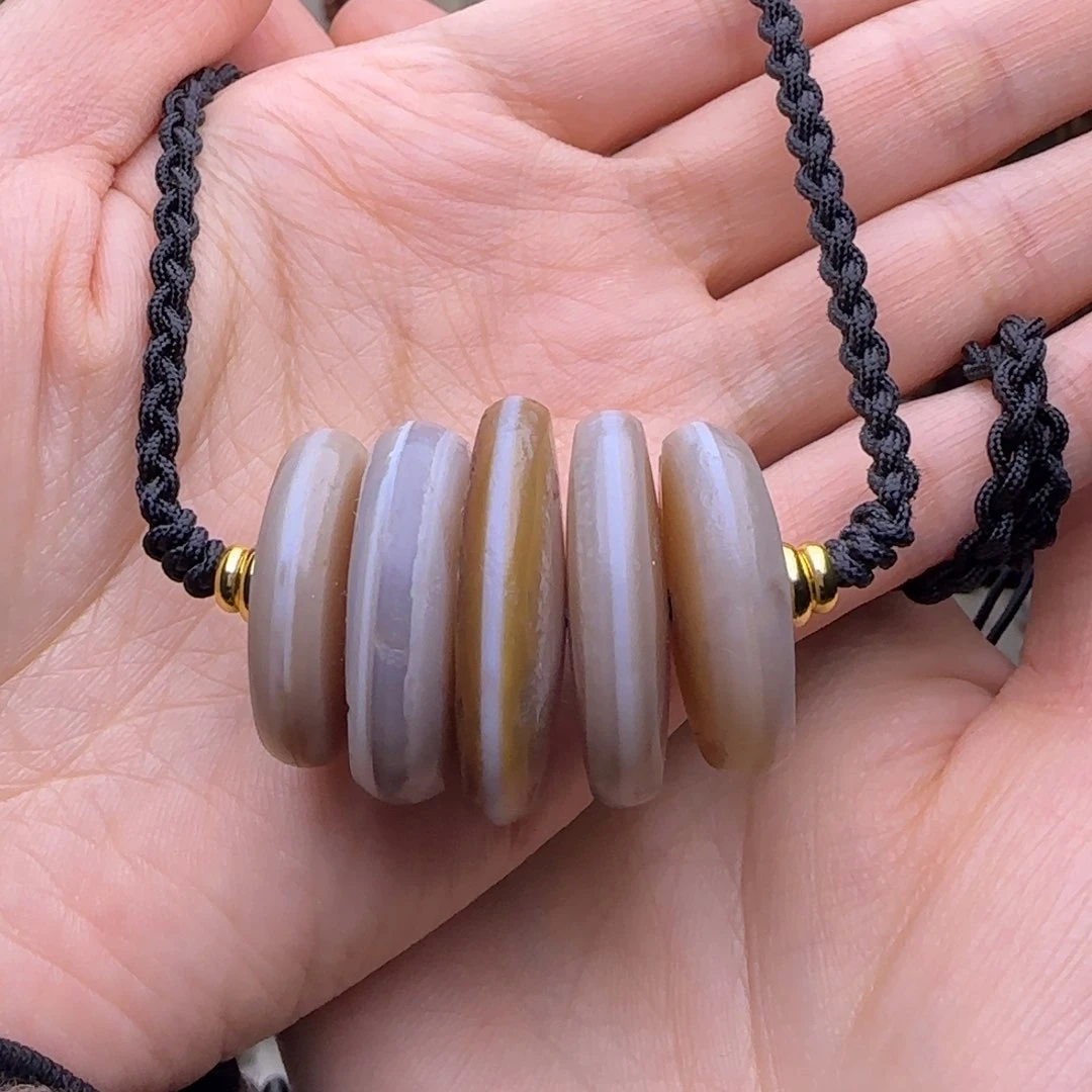 未镶嵌颈饰玛瑙/玉髓