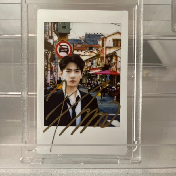 P0667【杨洋】正品拍立得照片 白边