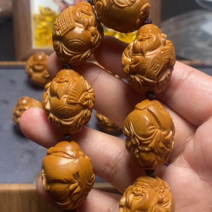 人***我橄榄核手串/手链1.9➕到2.0财神