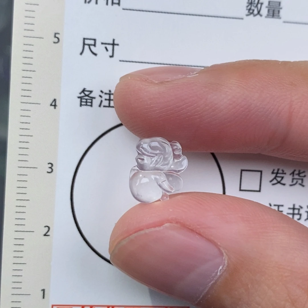 翡翠未镶嵌颈饰花仙子