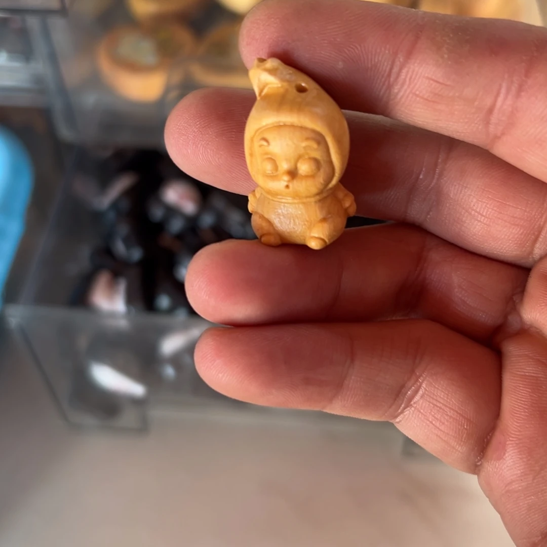 只买单纯的吊坠，没带链子，属的性质。