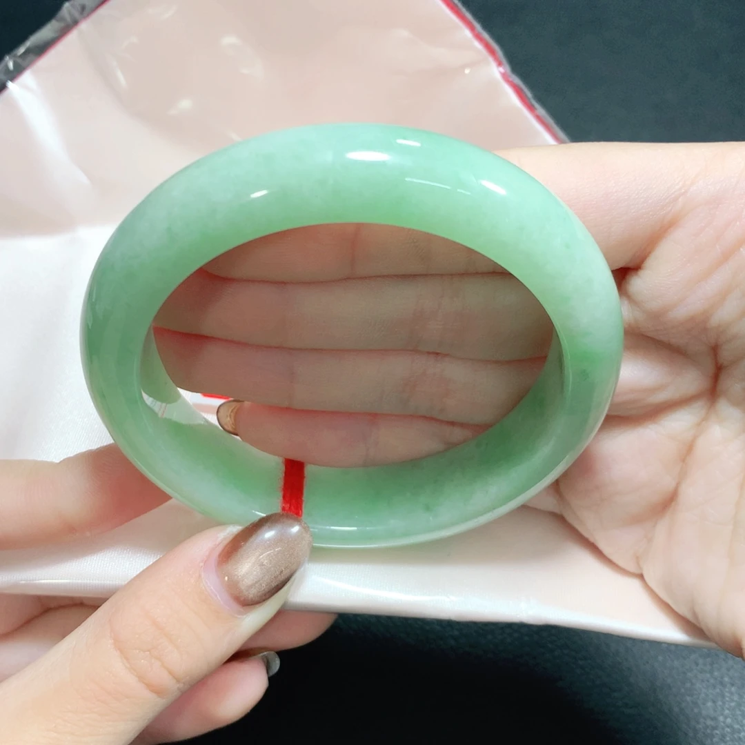 翡翠未镶嵌手镯58圈捡漏1410