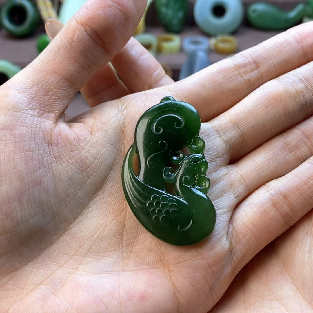 和田玉（碧玉）颈饰未镶嵌梦**鱼