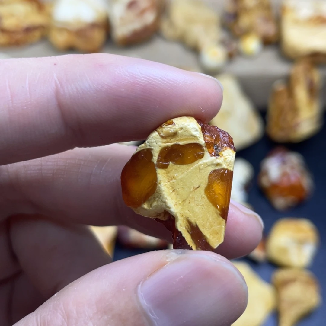 定制琥珀未镶嵌定制