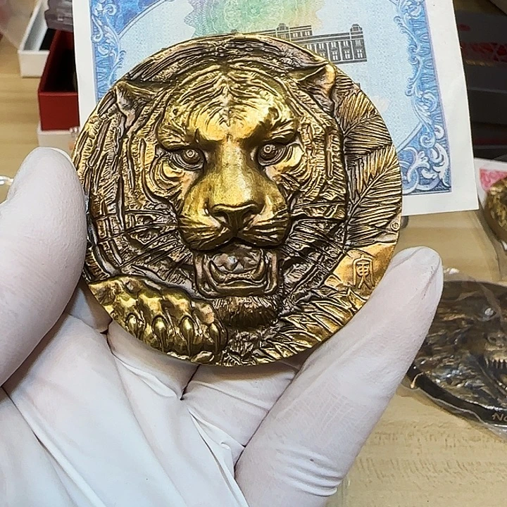 其他普通金属上海造币厂生肖虎铜章一枚