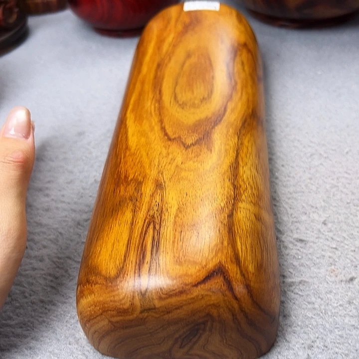 喜**梢越南黄花梨枕头一个