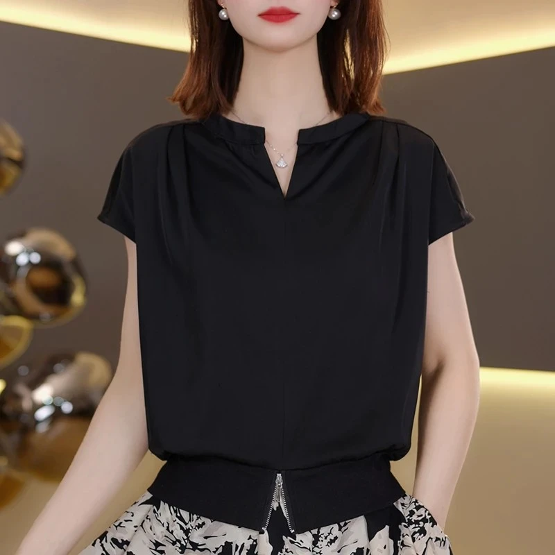 时尚轻奢T恤女百搭夏季设计感纯色v领D5