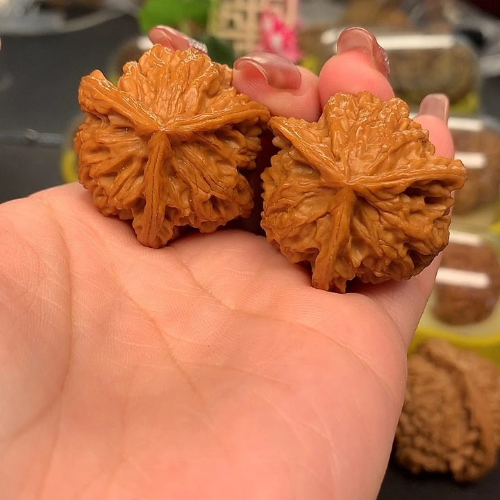 文玩核桃吊坠胜*37三棱