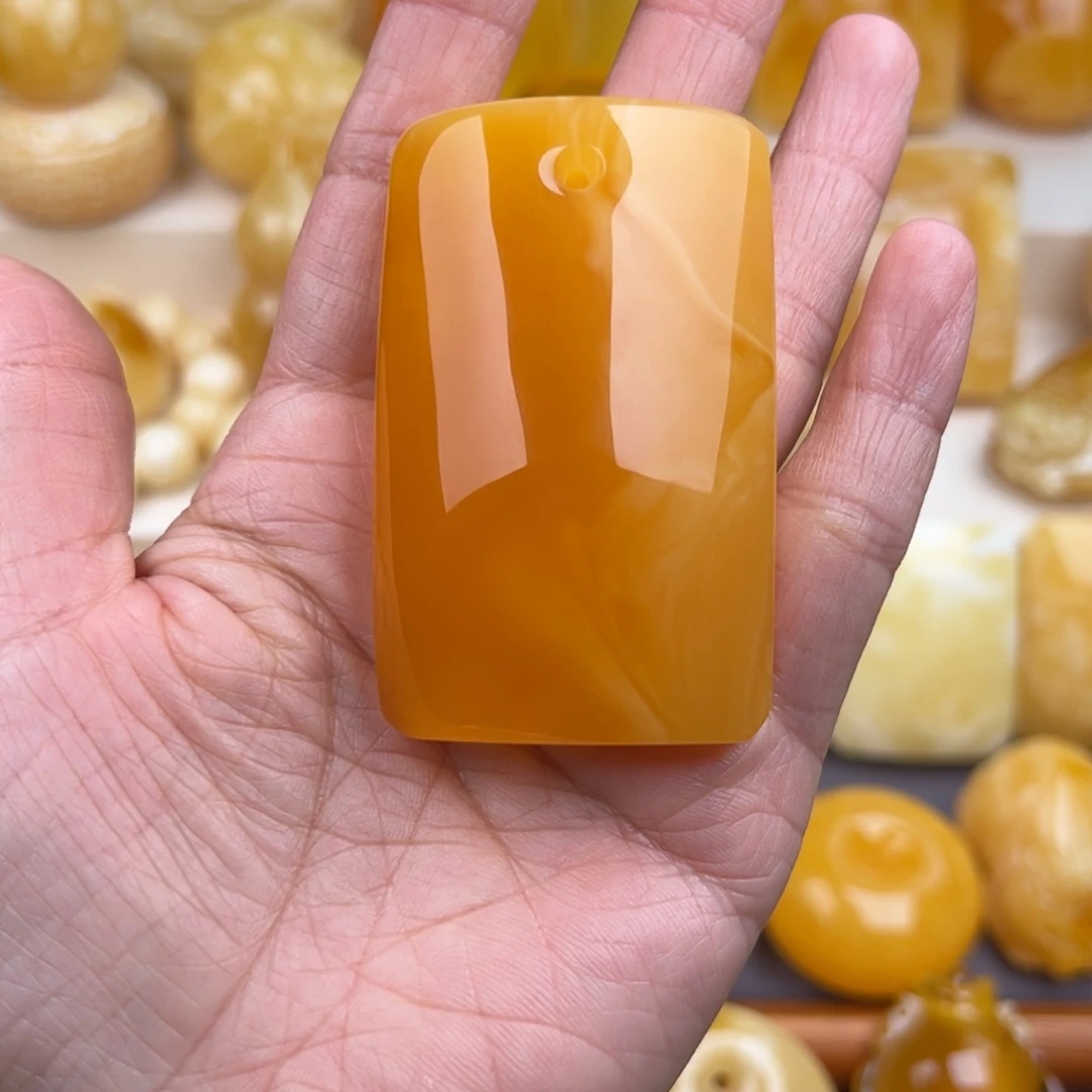 琥珀颈饰未镶嵌老****！纯天然琥珀蜜蜡无优化