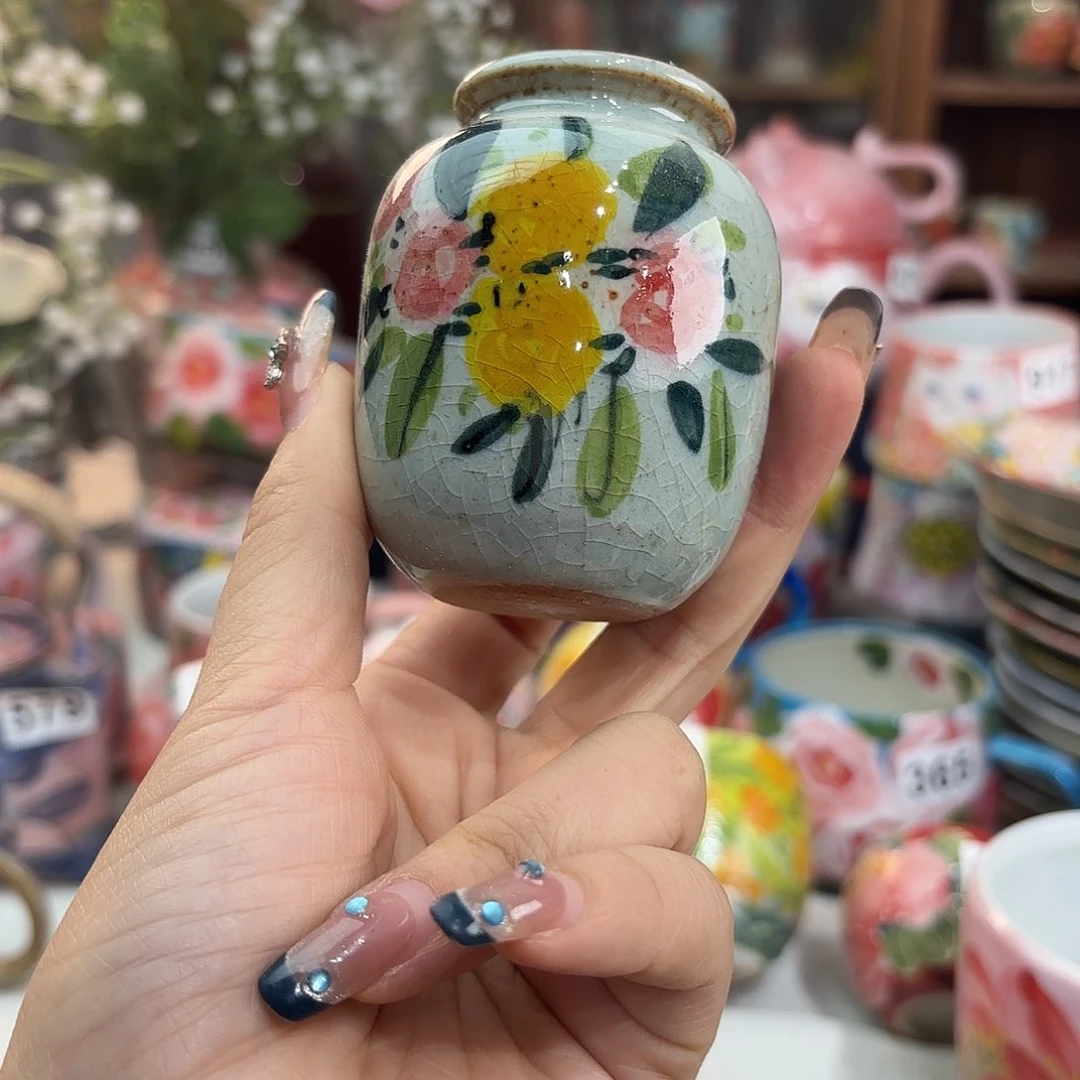 瓷片这就是为什么不在这里上班呀这不