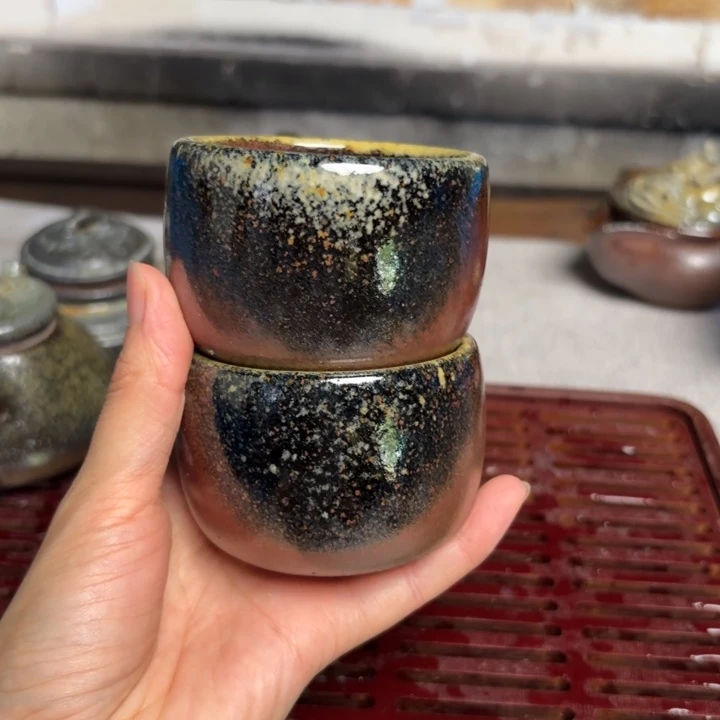 茶壶紫砂露*一对罗汉
