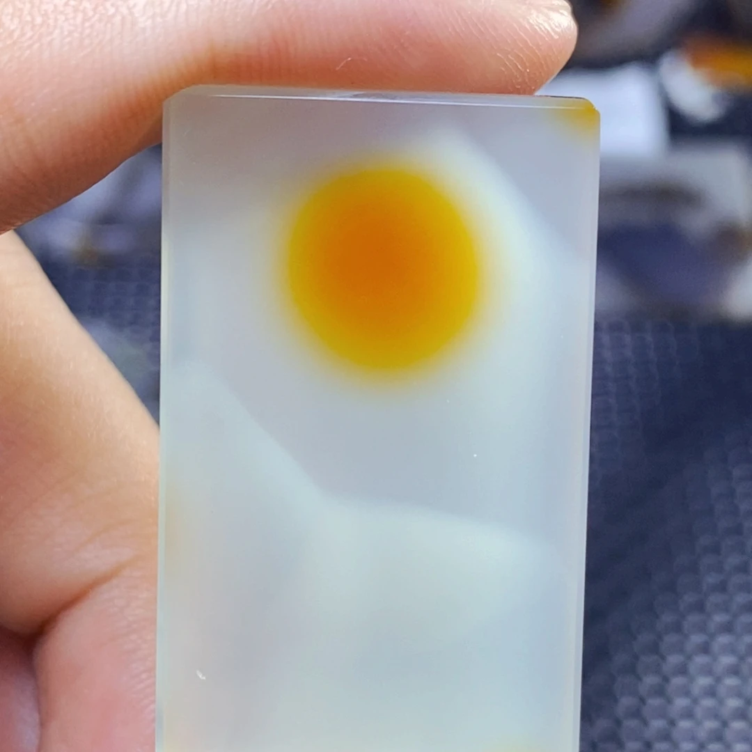 未镶嵌玛瑙/玉髓珠宝奇石
