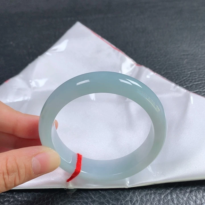 翡翠未镶嵌手镯55圈