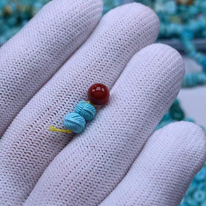 南红玛瑙未镶嵌珠宝奇石