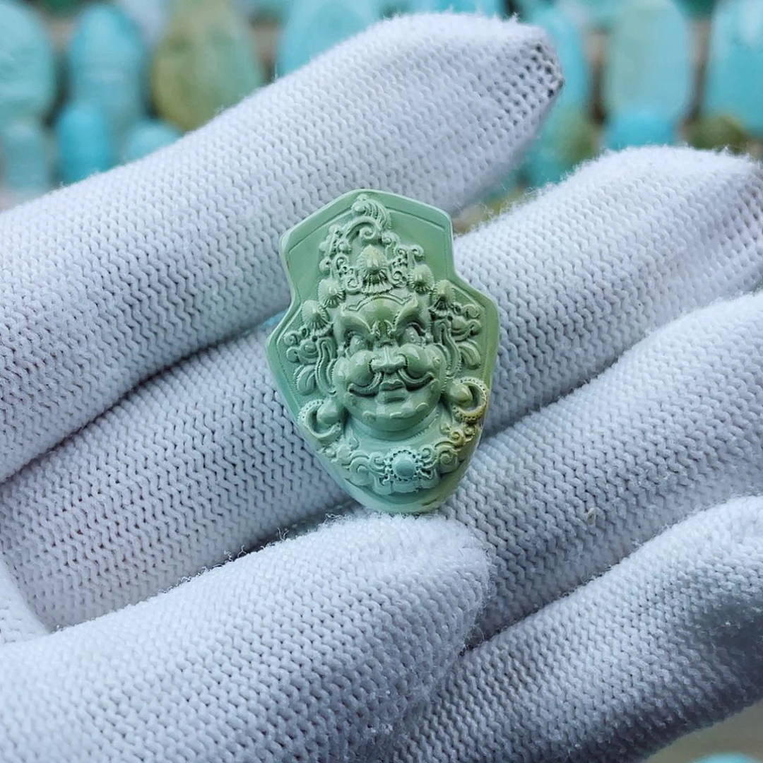 未镶嵌绿松石珠宝奇石