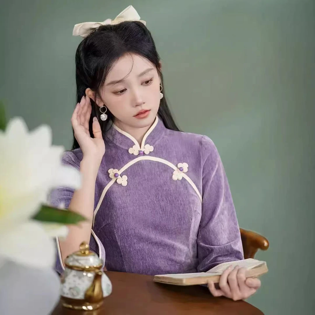 0097 紫色 美玲经 三耳扣 素板 春秋款 旗袍