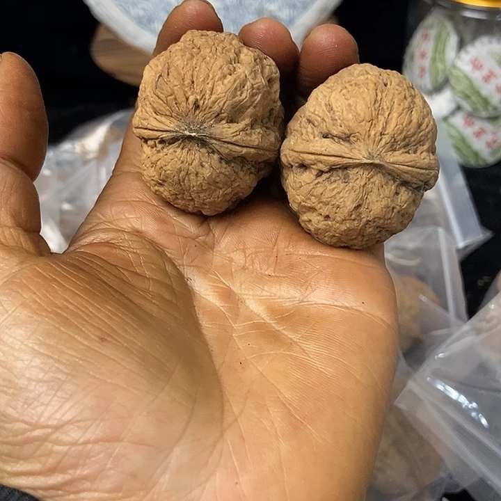 把件文玩核桃云南铁核桃基地66
