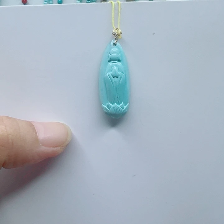 绿松石未镶嵌颈饰